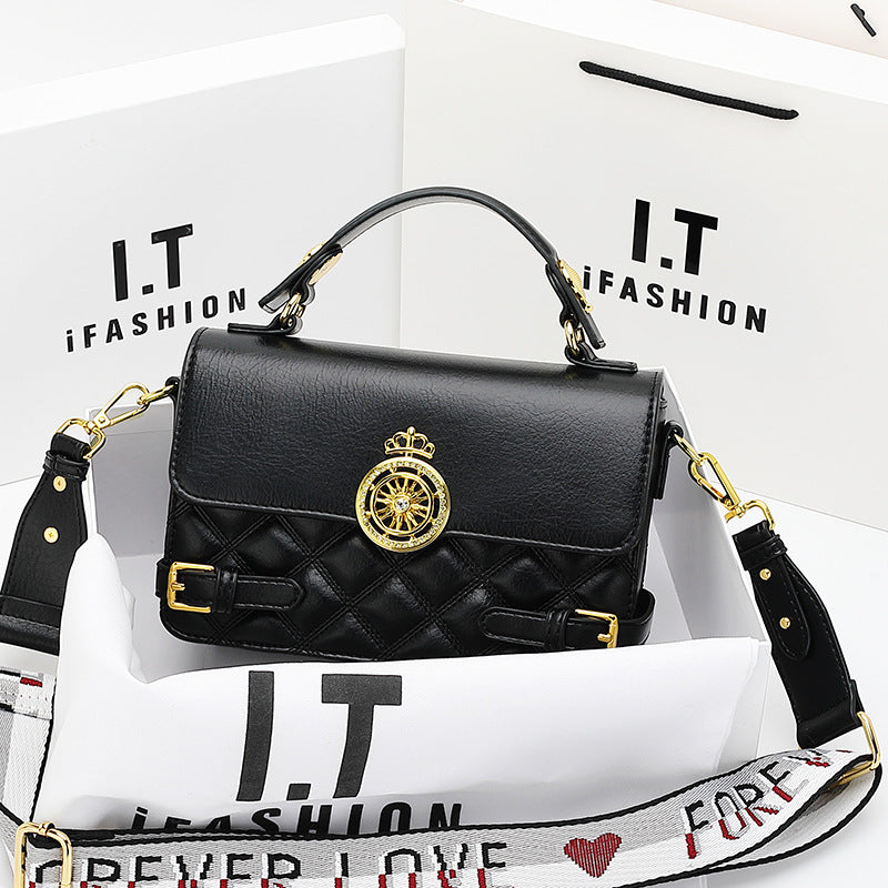 Trendy Women's Handbag Popular Online Style Chanel-Style Quilted Chain Crossbody Bag for Commuting