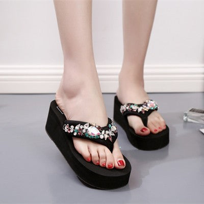 New Style Rhinestone Thick-Soled Beach Slippers for Women Summer Platform Soft-Soled High-Heeled Flip-Flops Fashionable Vacation Heightening Sandals