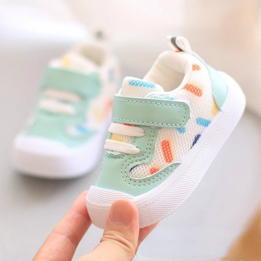 Zapatos Niña Zapatos para caminar de bebé otoño nueva suela suave Zapatos casuales de niño cara de malla zapato deportivo para niña recién nacida Zapatos de bebé Zapatillas