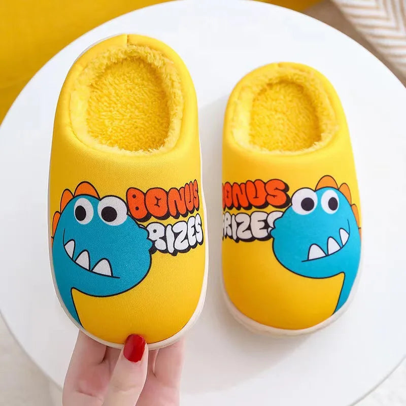 Zapatillas con patrón de dinosaurio de dibujos animados para niños y niñas, bonitos zapatos de felpa, zapatos cálidos adecuados para interiores de otoño e invierno