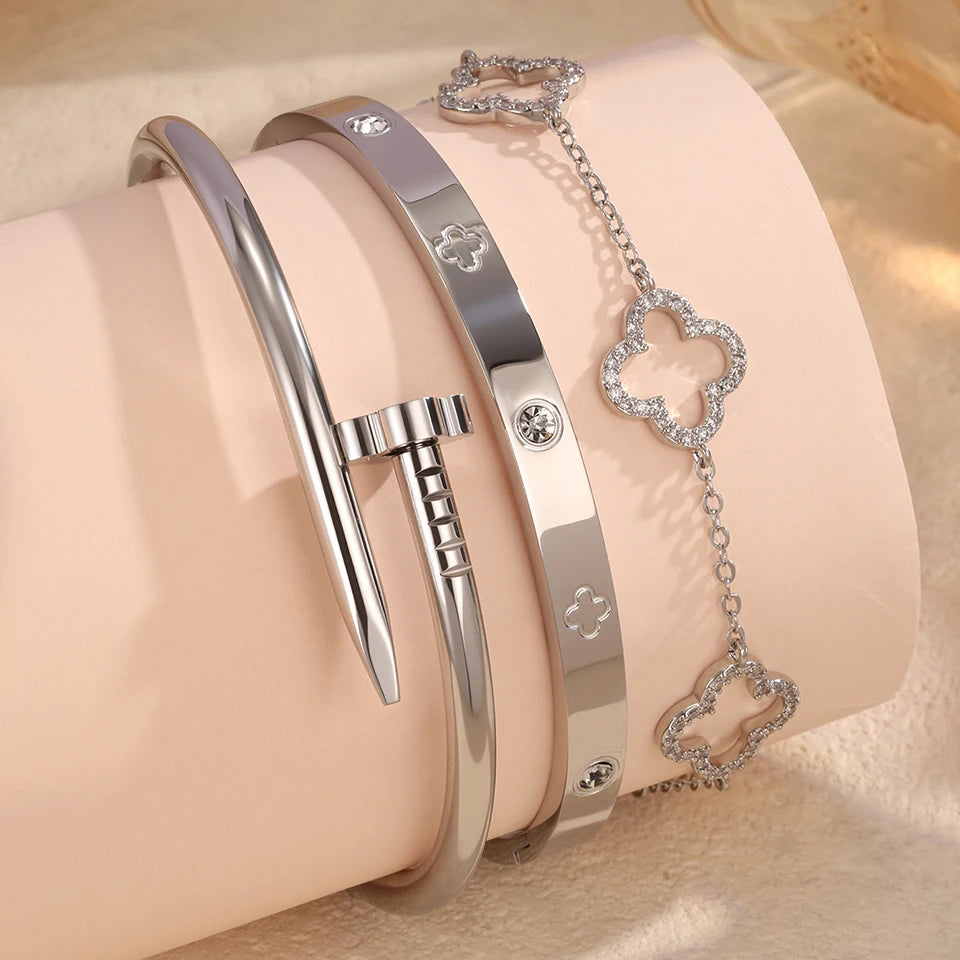 Pulsera de Acero Inoxidable Chapada en Oro con Cuatro Flores Apiladas, Brazaletes Brillantes con Circonita, Regalo de Joyería para Parejas