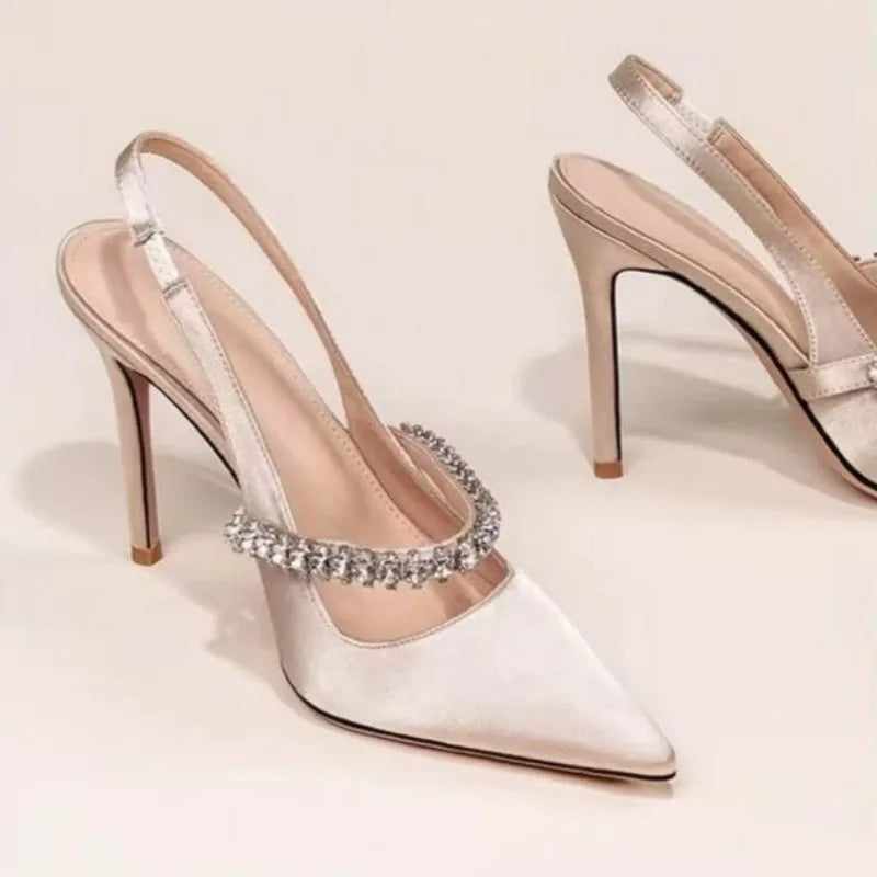 Tacones altos para mujer nueva primavera y otoño Baotou puntiagudos boca poco profunda tacón de aguja sandalias con temperamento de diamantes de imitación