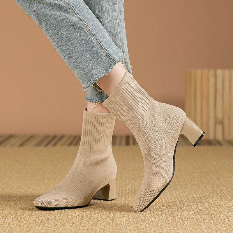 Botas de mujer 2025 nueva moda zapatos cómodos informales de punto suave puntiagudo (alto del tacón 4,5 cm),