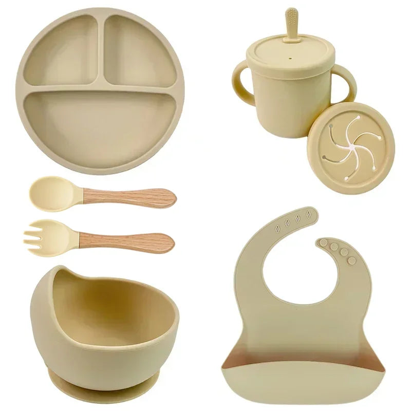 Juego de platos de silicona de grado alimenticio para niños, tazón de alimentación de bebé, plato de succión, taza de paja, cuchara de madera, tenedor, vajilla para niños, platos para niños pequeños