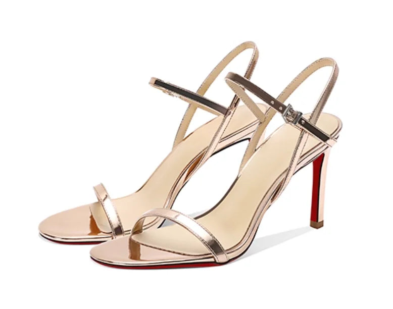 Nuevas sandalias de tacón alto de charol plateado para mujer con punta descubierta, tacones delgados y zapatos individuales cómodos.