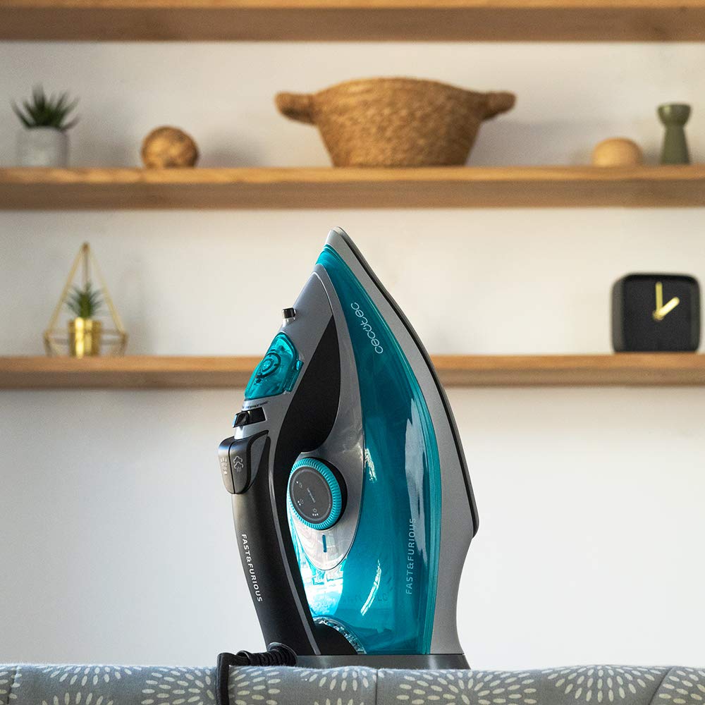 Cecotec Plancha Ropa Vapor Fast-Furious 5010 Vital, Suela de Aluminio Turbo Slide, Vapor continuo de 55 g/min, Golpe de vapor de 200 g/min, Regulador de temperatura, Antical, Antigoteo, 2600 W