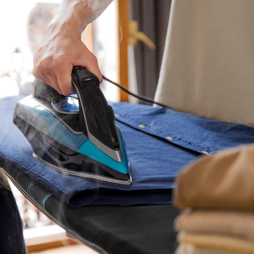 Cecotec Plancha Ropa Vapor Fast-Furious 5010 Vital, Suela de Aluminio Turbo Slide, Vapor continuo de 55 g/min, Golpe de vapor de 200 g/min, Regulador de temperatura, Antical, Antigoteo, 2600 W