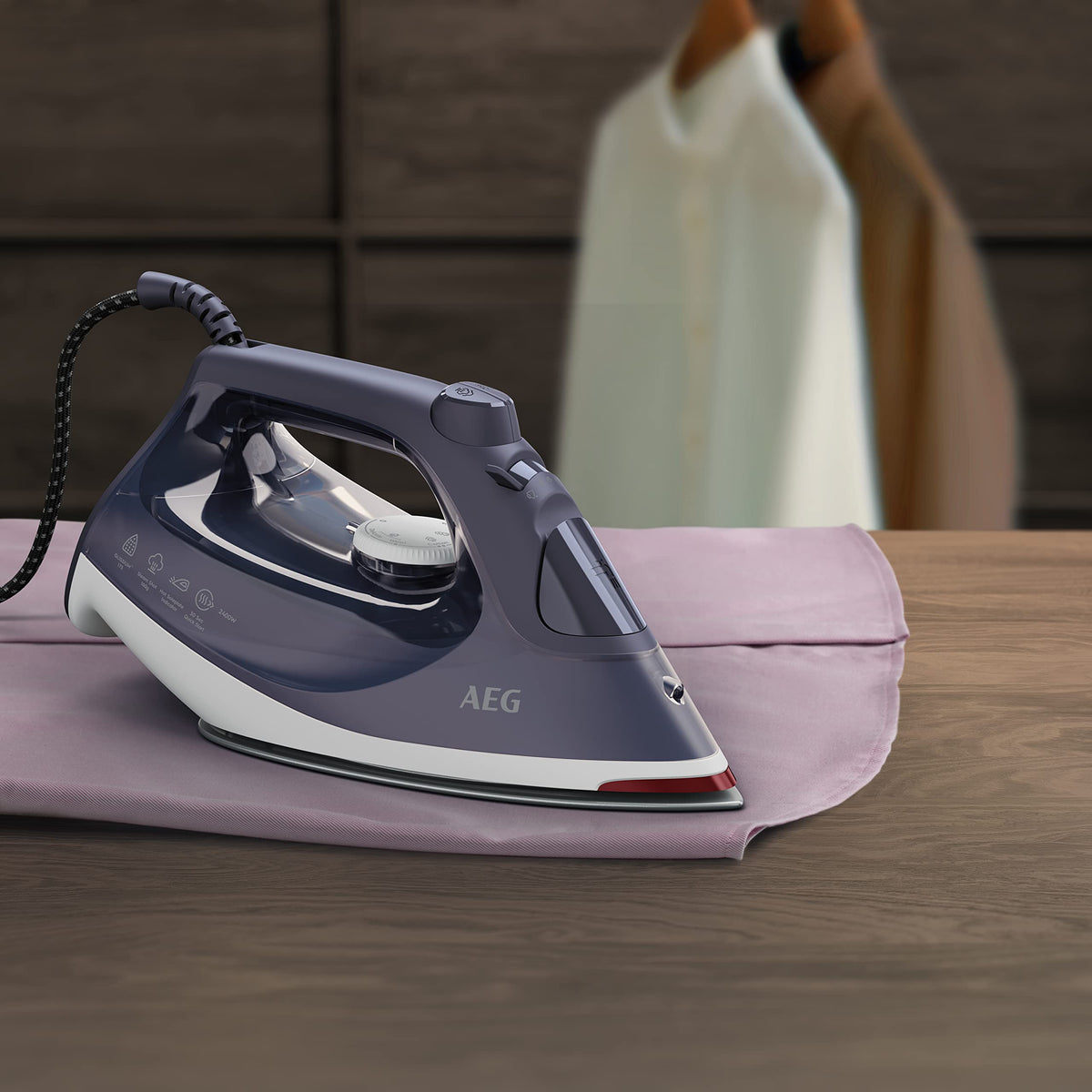 AEG Plancha de Vapor 2500 W SI6-1-4MN Azul
