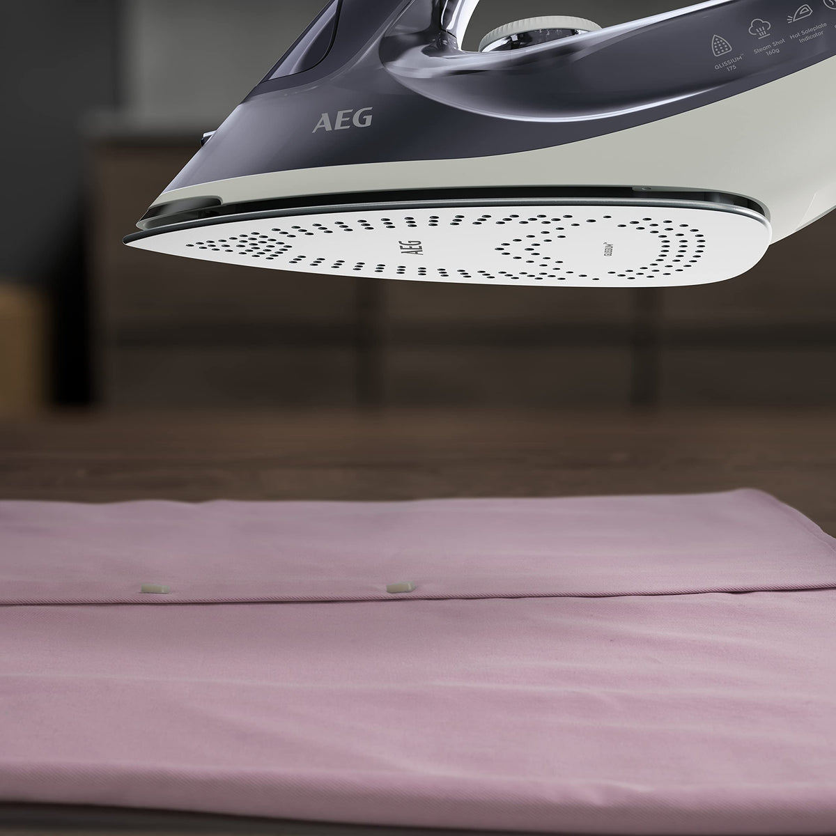 AEG Plancha de Vapor 2500 W SI6-1-4MN Azul