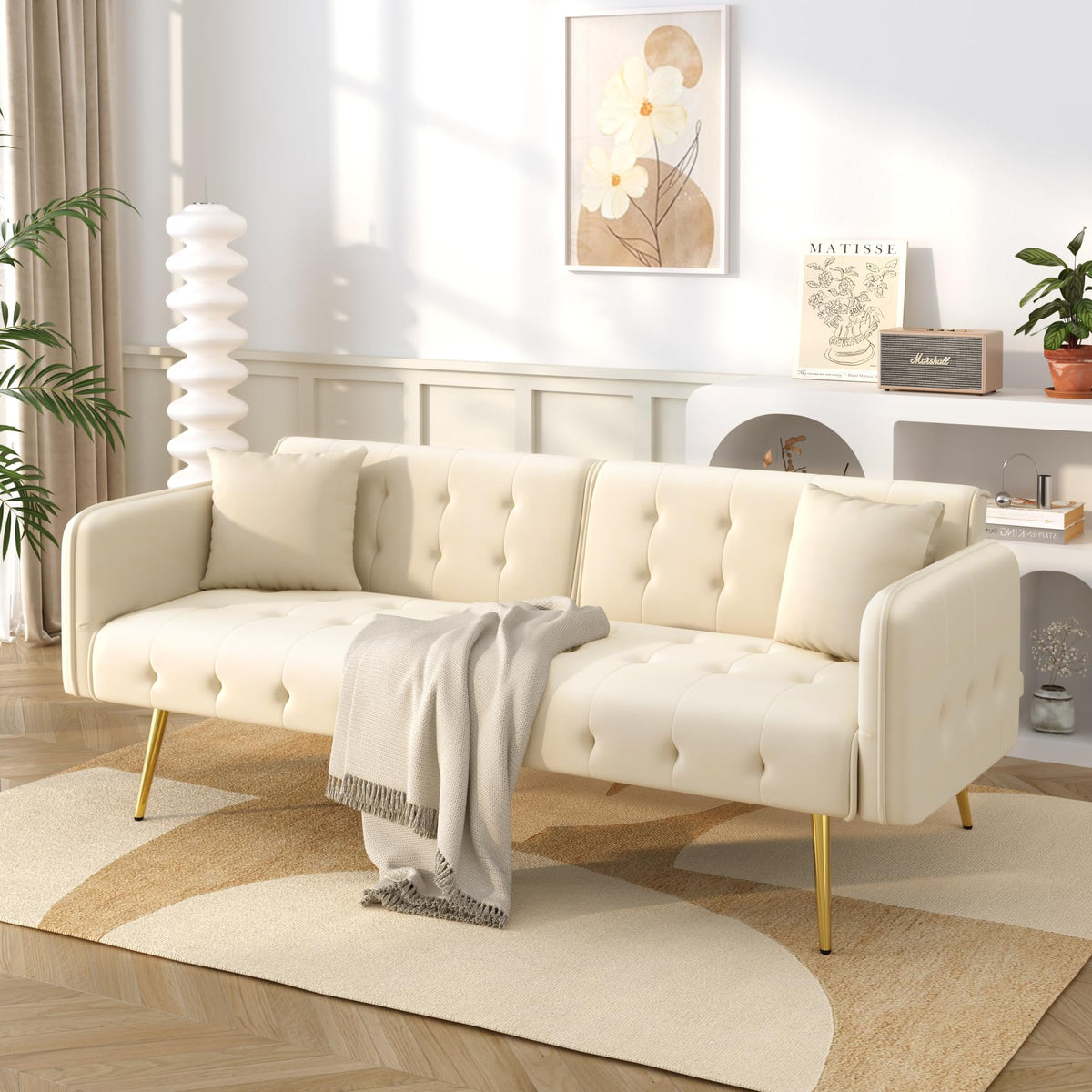 Sofá cama con esquinas ajustables, patas doradas, almohadas y bolsillos laterales para almacenamiento (Bavia)