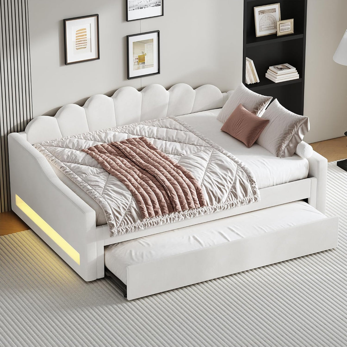 Cama acolchada de 140 x 200 cm con cinturón LED y cama nido (beige)