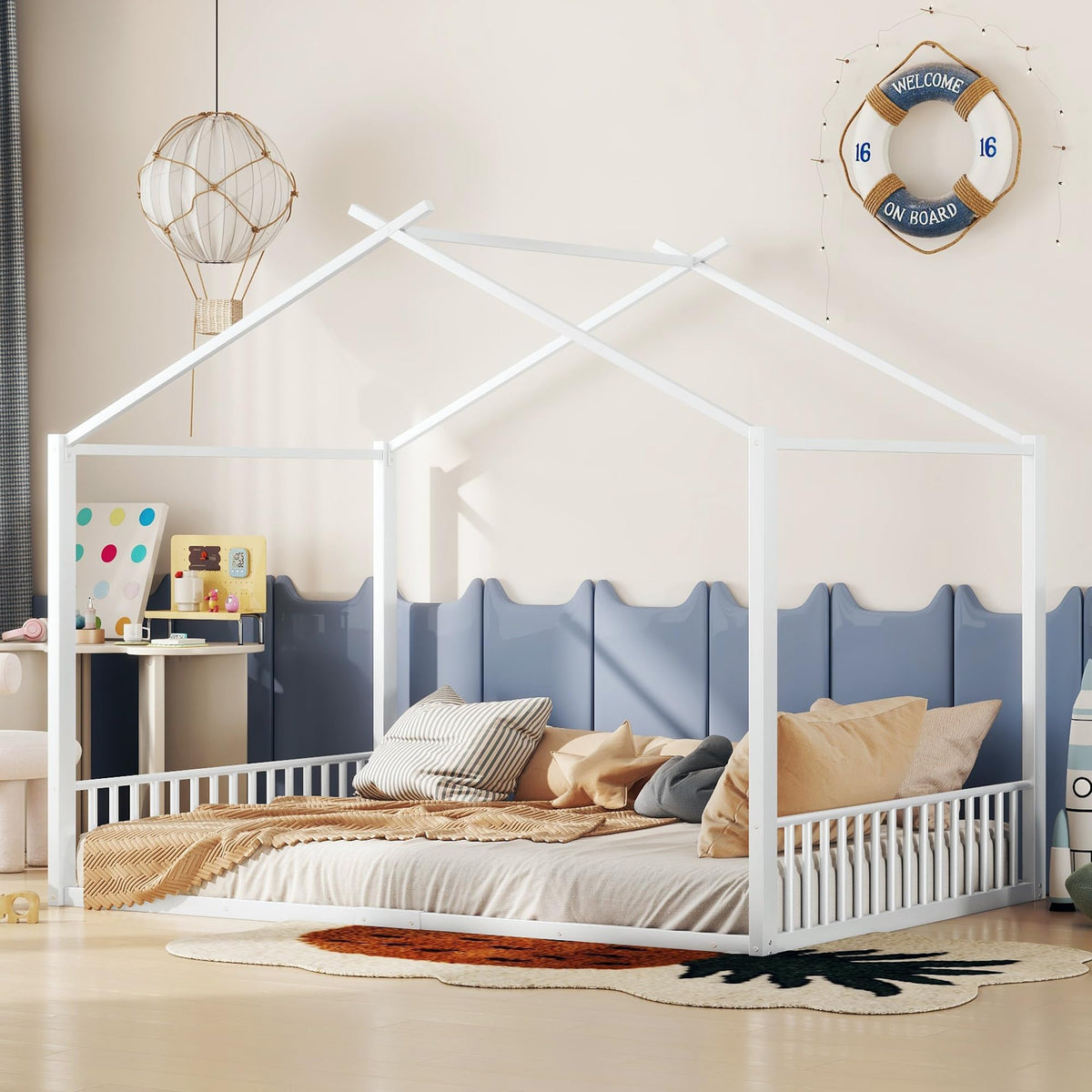 Cama infantil de 90 x 200 cm, dos camas de 90 cm con protección anticaídas, cama doble con modelado de casa, marco de hierro, color blanco, ideal para 2 niños