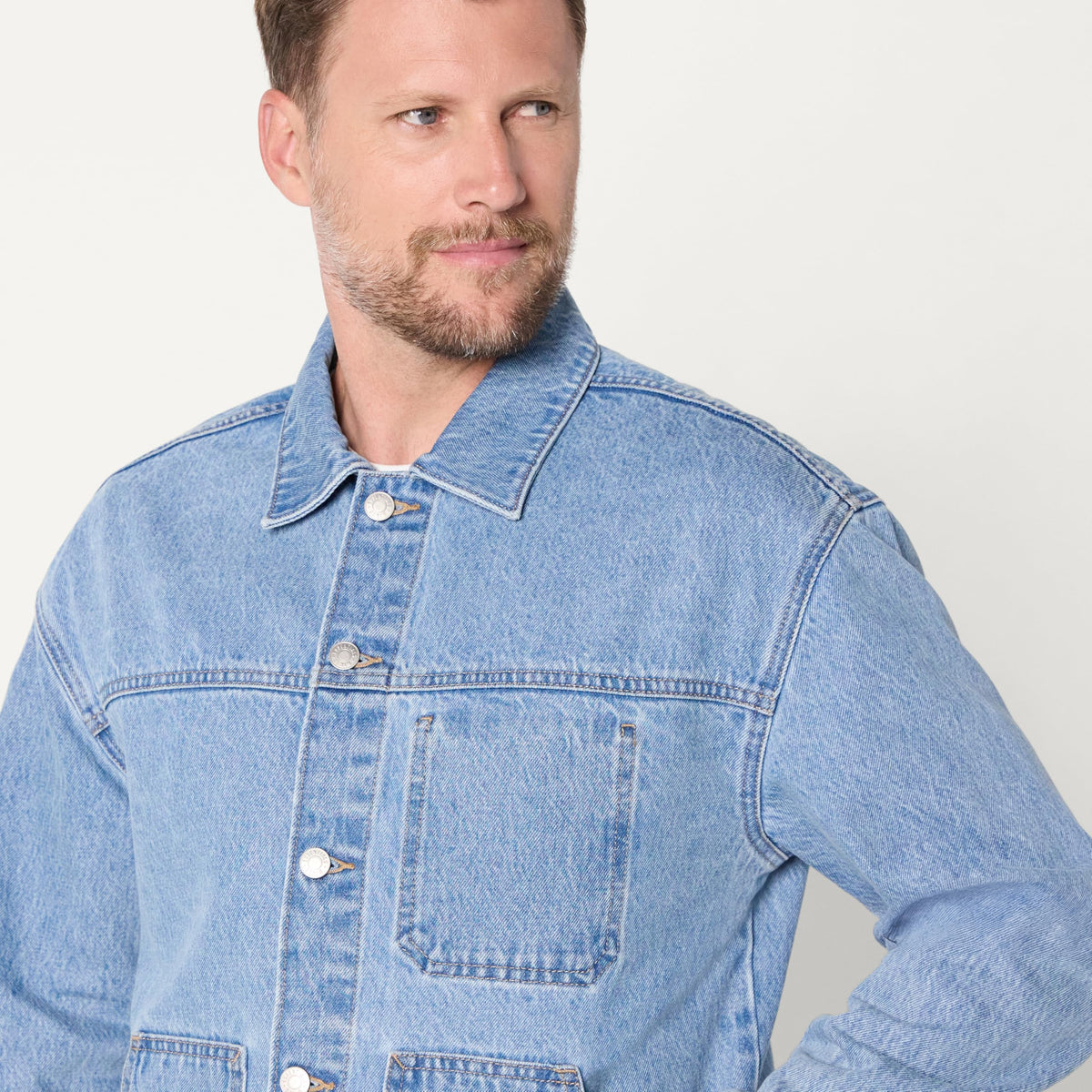 Amazon Essentials Hombre Chaqueta Funcional Vaquera Rígida de Corte Holgado