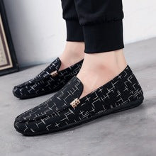 Men's loafers men's casual shoes, Korean style trendy cloth shoes, loafers, 2020 New
