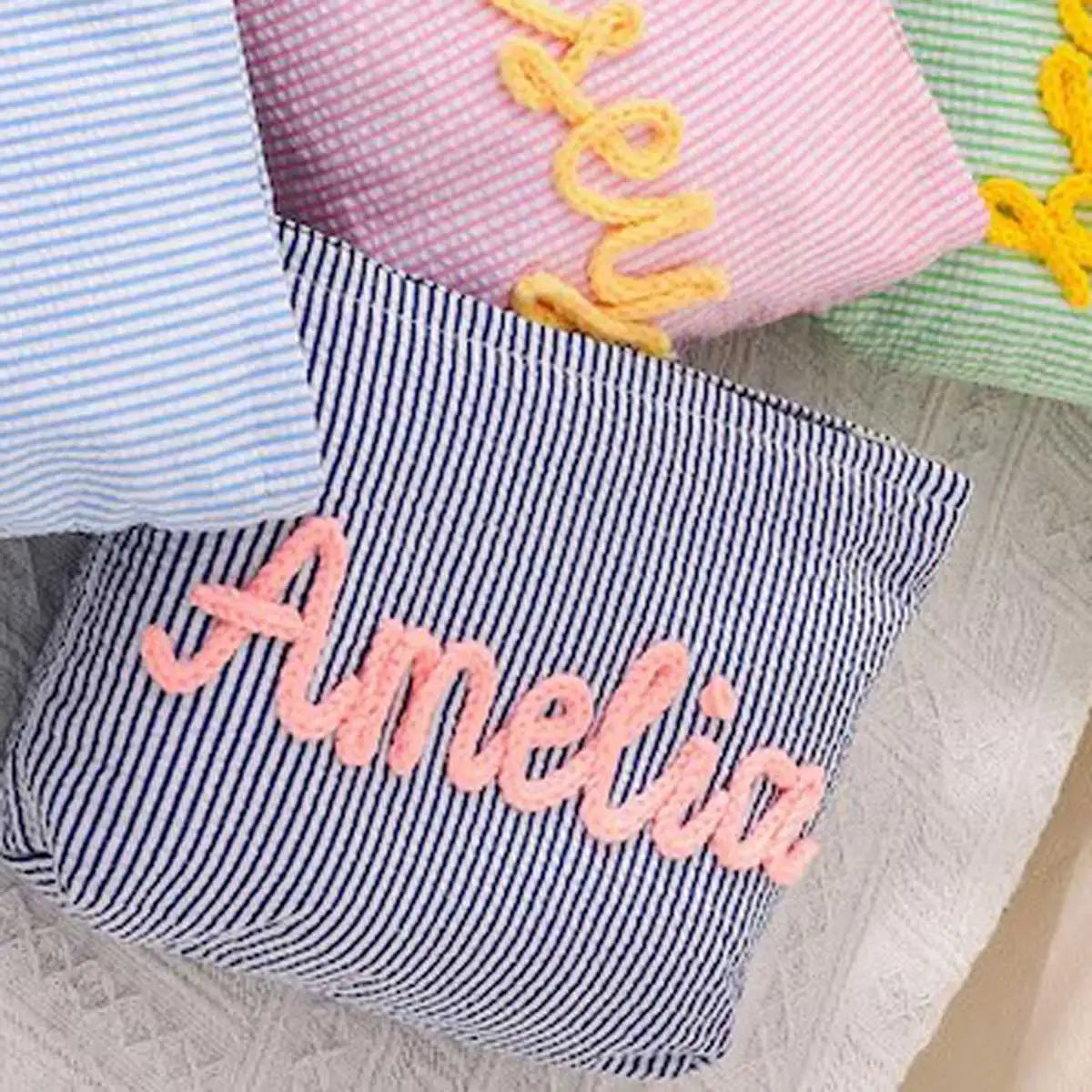 Bolsa de Maquillaje Personalizada de Tela Seersucker, Bolsa de Cosméticos con Nombre Personalizado, Regalo para Damas de Honor, Bolsa de Maquillaje de Viaje, Bolsa de Aseo a Rayas, Playa