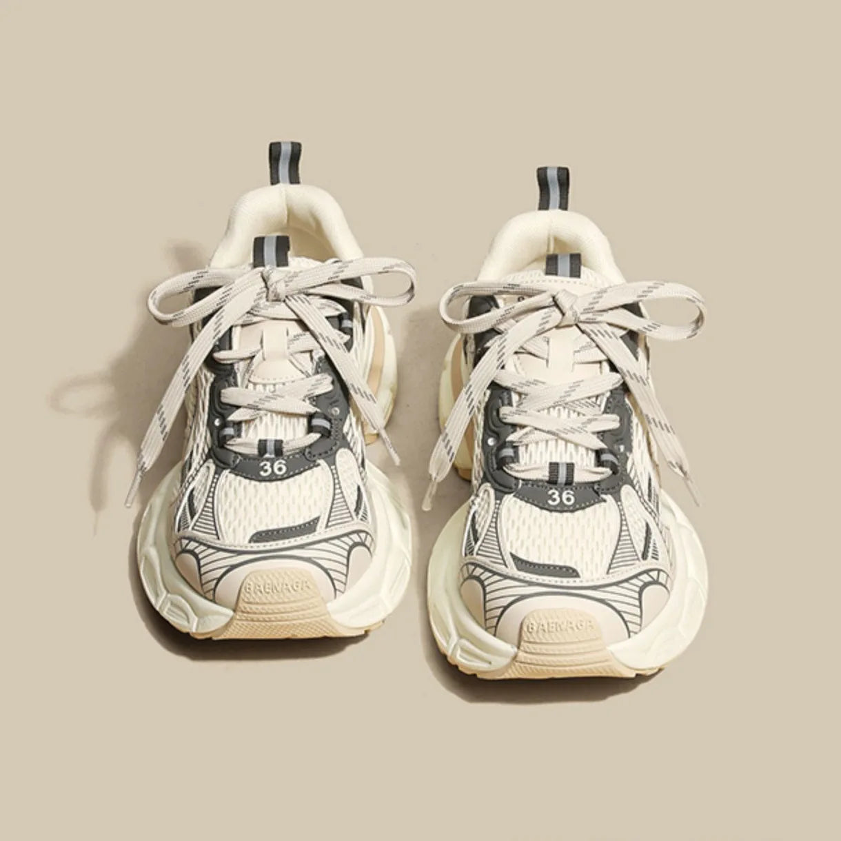 Thick Soled Lightweight Dad Shoes for Women 2025 New Autumn Casual Sports Shoes Ins Trendy Versatile Niche Running Shoes