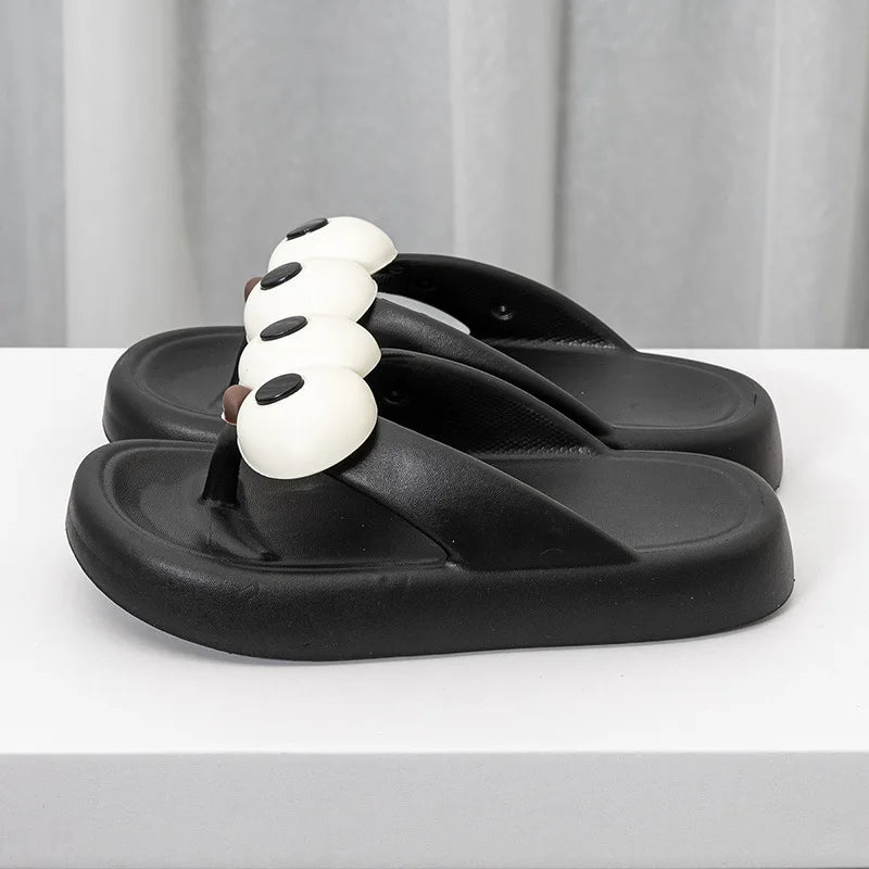 New Funny Women Big Eyes Decor Flip Flops Slippers Summer Soft Comfy Platform Beach Non-slip Home Bathroom Men Cute Shoes