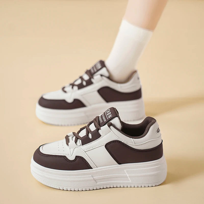 Women's Trendy Casual Sports Shoes Autumn New Breathable White Thick-Soled Sneakers for Walking Versatile Style