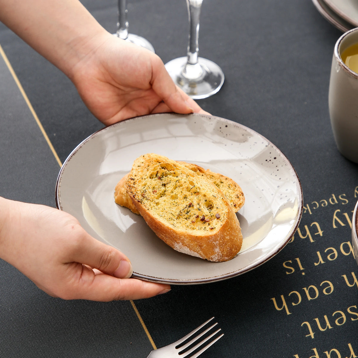 Vajilla de cerámica de gres, conjunto de taza, plato de cena, plato de postre y cuenco de 800 ml, modelo Vancasso VC-NAVIA-2-SLX123, color gris, desde 16, 32 y 48 piezas