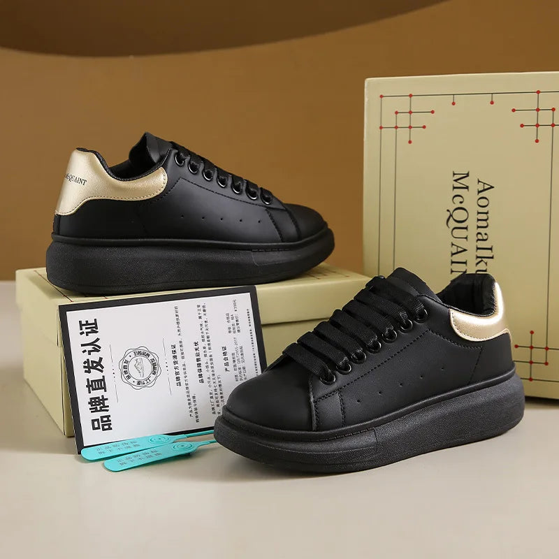 Wholesale Hot Selling Autumn White Sneakers Women Height Increasing Walking Style Casual Shoes Brand for Couple