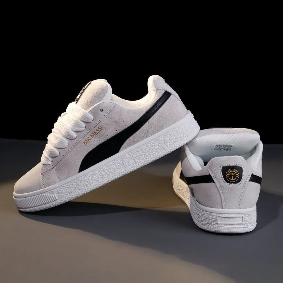 New Couple Bread Shoes Low Top Thick Sole Fashion Versatile Retro Trendy White Casual Skate Shoes