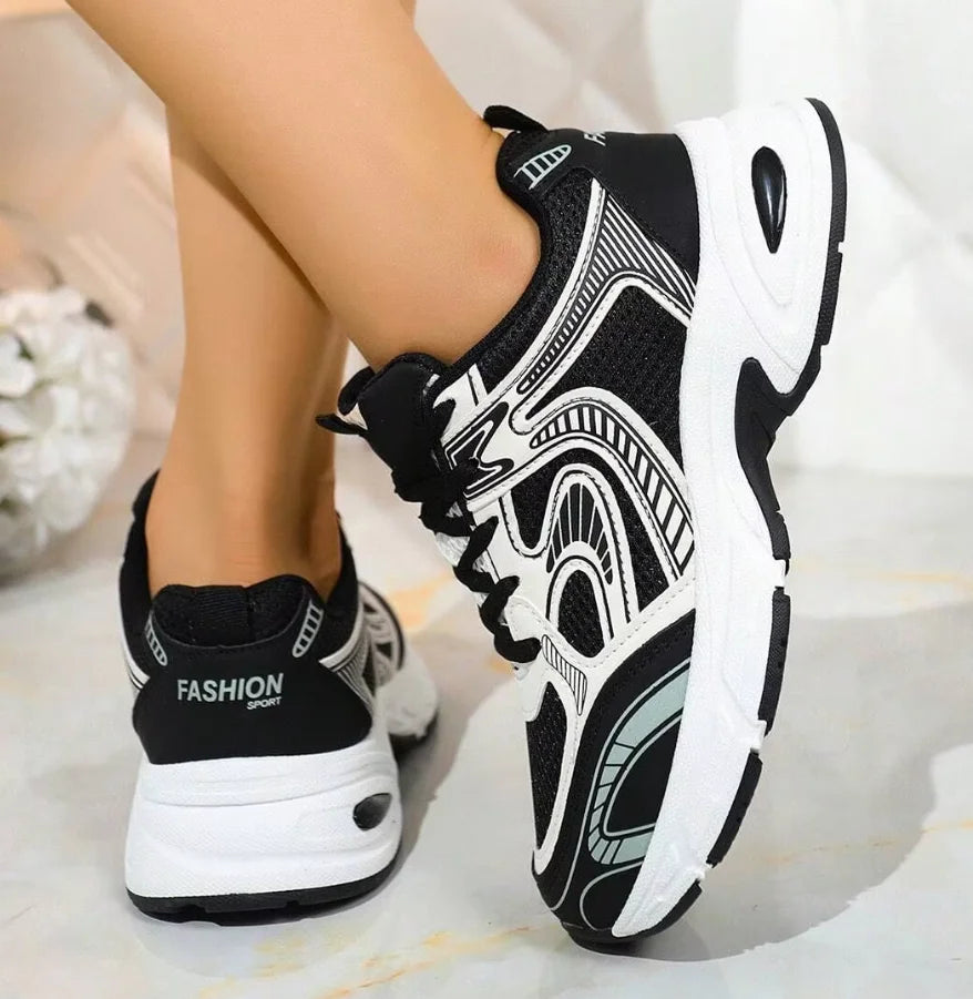 New Hot Sale Women's Clunky Sneakers Comfort Flat Heel Brand Design logo Sports Shoes for Young Girls Low Price Factory 36-45