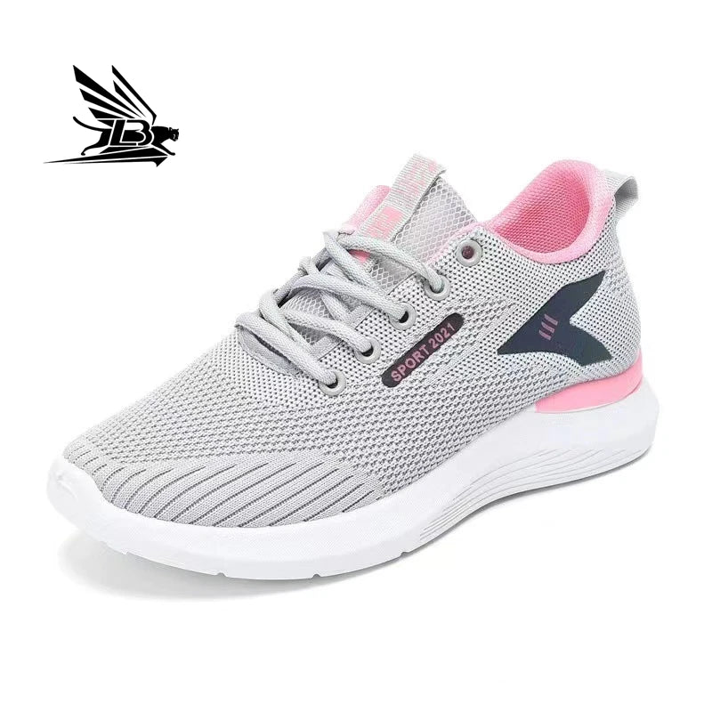 New Mesh Women's Shoes Breathable Fashionable Casual and Travel Shoes