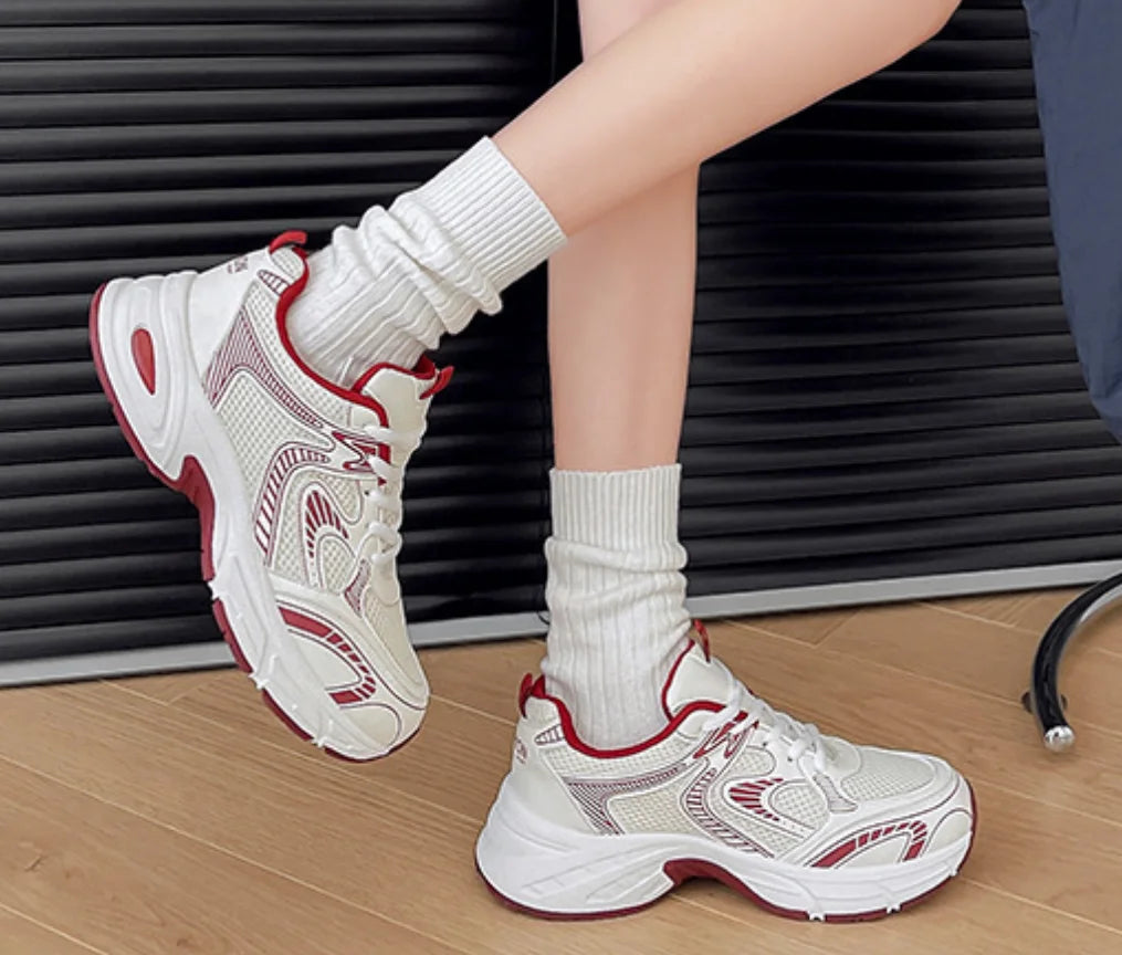 New Hot Sale Women's Clunky Sneakers Comfort Flat Heel Brand Design logo Sports Shoes for Young Girls Low Price Factory 36-45