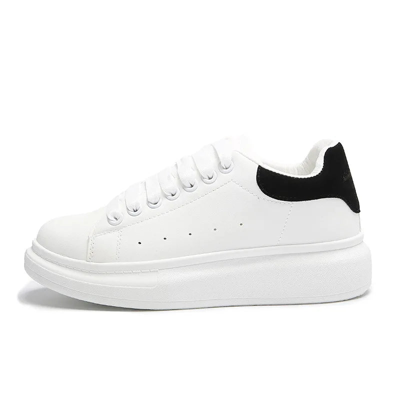 Wholesale Hot Selling Autumn White Sneakers Women Height Increasing Walking Style Casual Shoes Brand for Couple