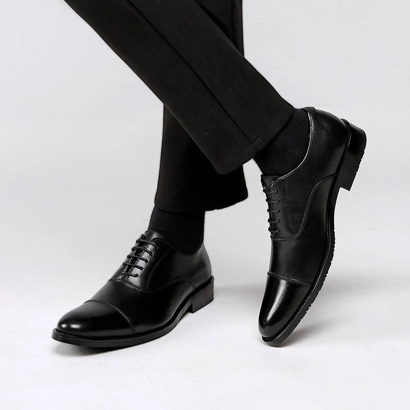 Trendy Men's Oxford Casual Dress Shoes Breathable Genuine Leather Pointed for Formal Party Office Career for Autumn Winter