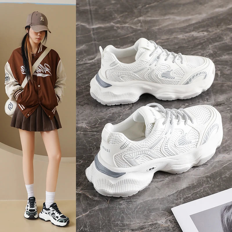 Cool Handsome Style Men's Sports Shoes Fashion Walking Style Casual Shoes Breathable comfort Increase Men's Shoes
