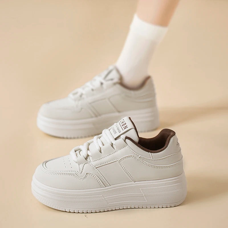 Women's Trendy Casual Sports Shoes Autumn New Breathable White Thick-Soled Sneakers for Walking Versatile Style