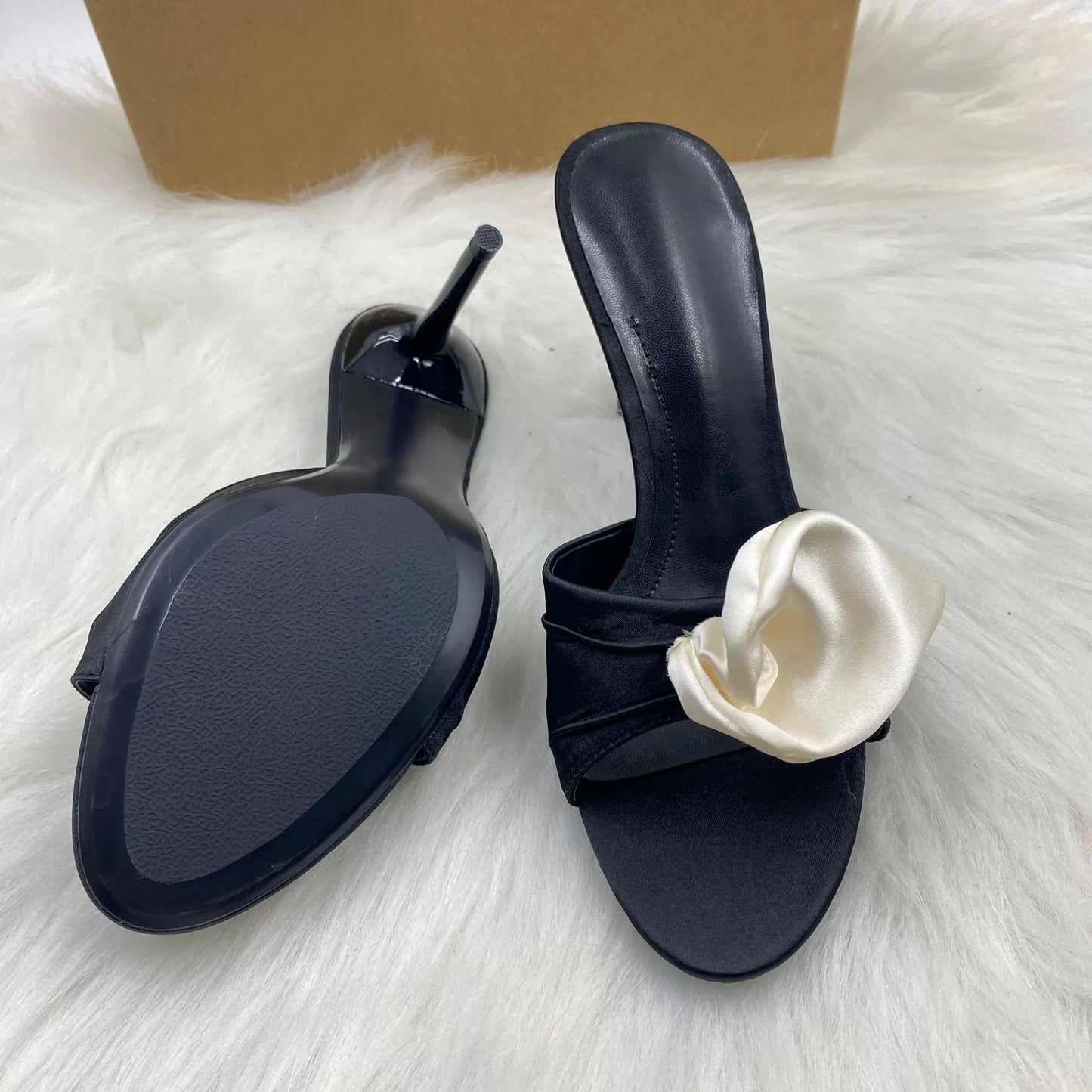 New Style Rose-patterned Sweet Fairy One-strap Slippers for Women - Noble Open-toe Stiletto Heel Sandals with Elegant Style
