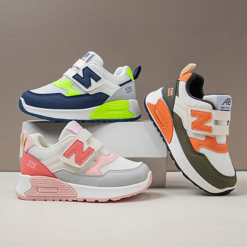 2025 Autumn New Boys and Girls Mesh Sneaker Soft Bottom Non-Slip Breathable Casual Shoes All-Match with Slip-On Closure