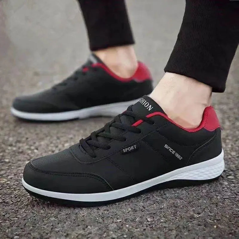 New Low-priced White Men's Sports Running Shoes, Walking Men's Casual Board Shoes