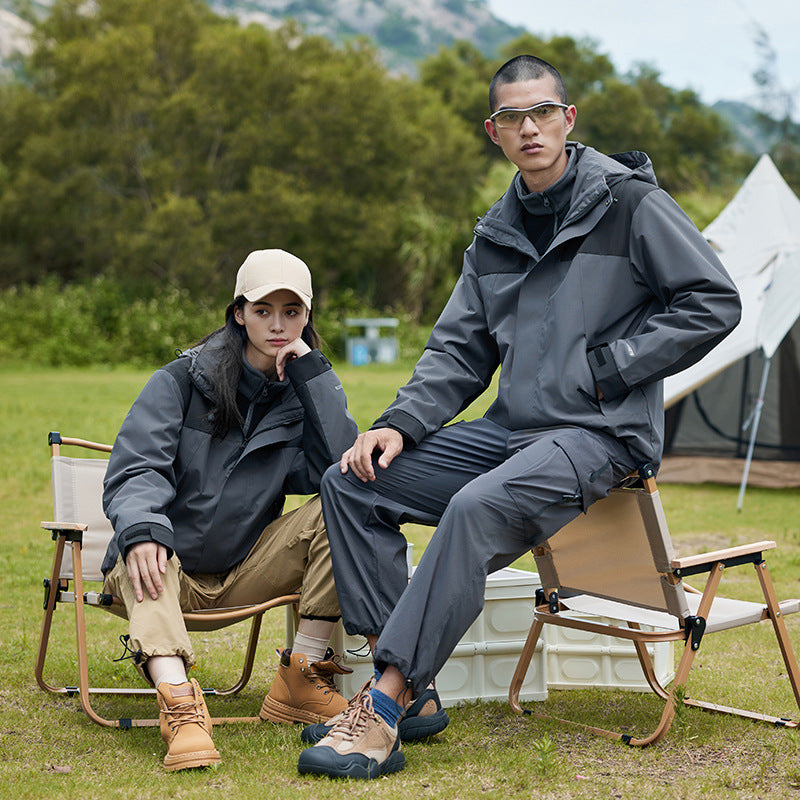 [Direct from Manufacturer] 3-in-1 Jacket for Couples, Outdoor Hiking Windproof and Waterproof Travel Detachable Two-Piece Set