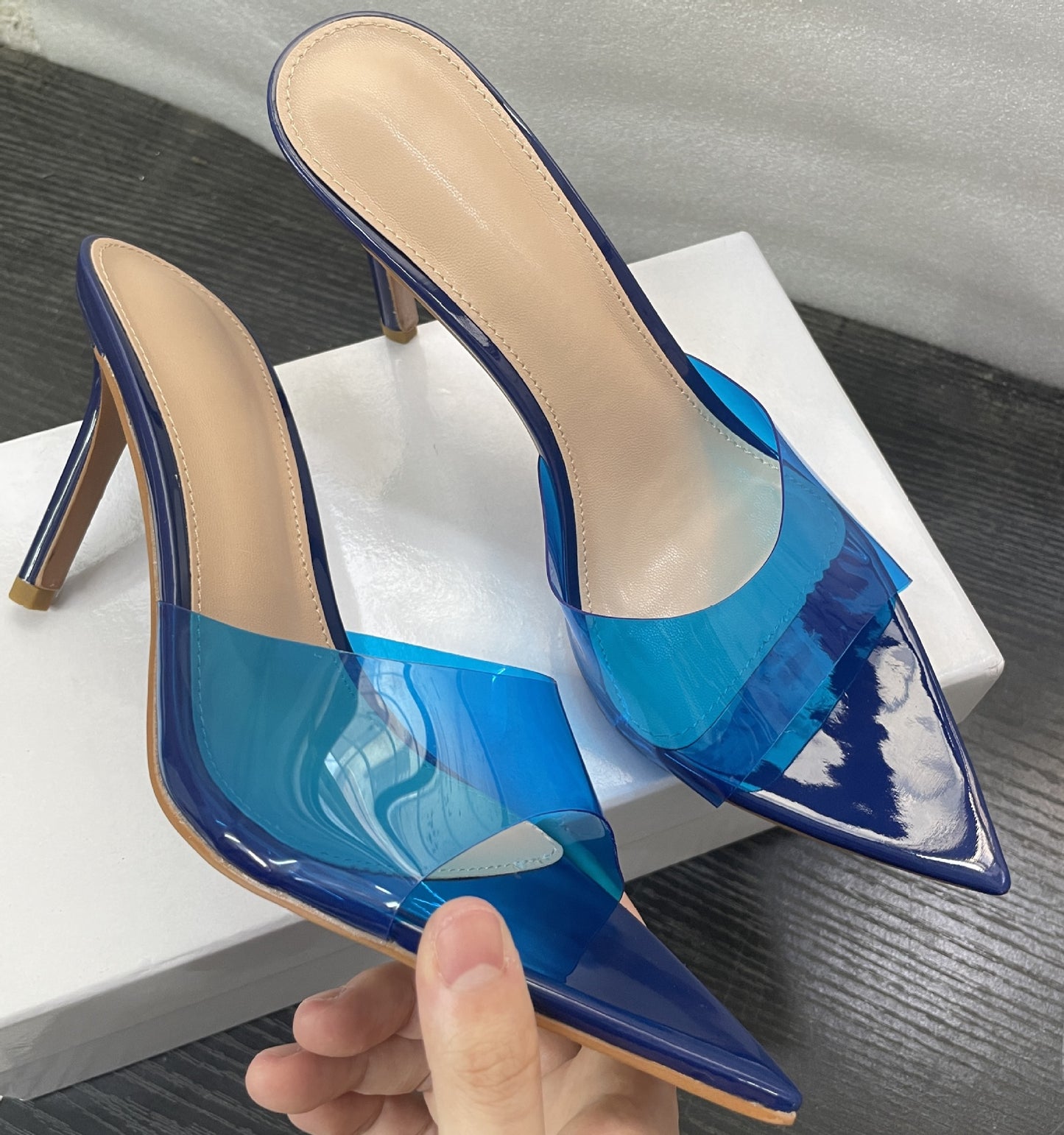 Transparent High-Heeled Shoes for Women, Versatile Sandals, Slimming, Thin Heels, Pointed Toes, Sexy Open-Toe Slip-Ons, New Spring and Summer 2026 Models