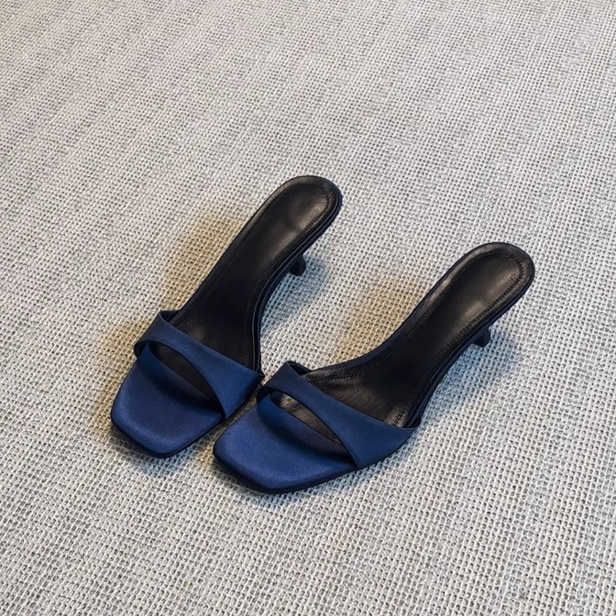 French Minimalist Square-Toe Slip-On Sandals 2026 New Style Open-Toe Stiletto Heel Elegant Sandals Women's High-Heeled Slippers for Outdoor Wear