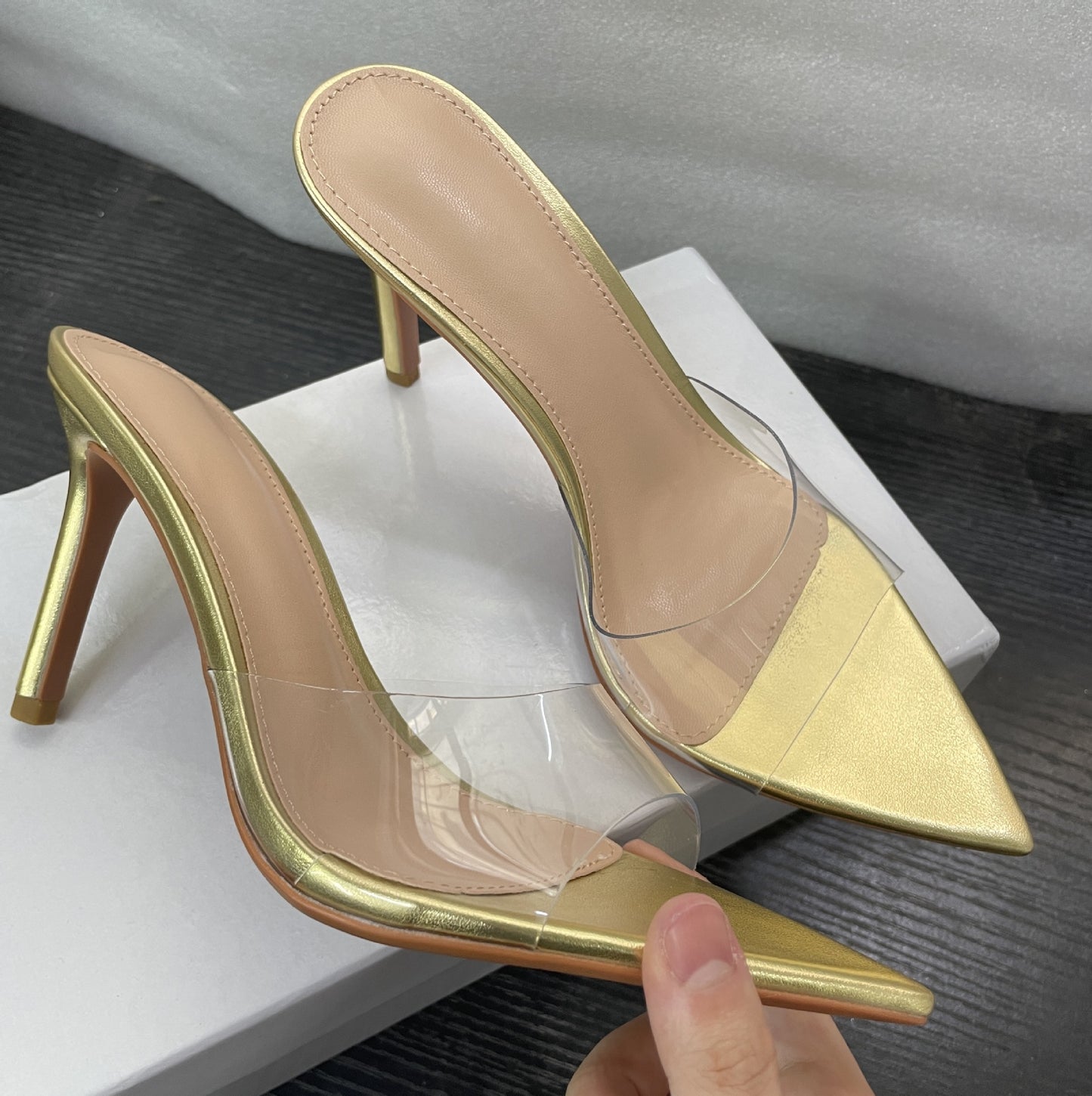Transparent High-Heeled Shoes for Women, Versatile Sandals, Slimming, Thin Heels, Pointed Toes, Sexy Open-Toe Slip-Ons, New Spring and Summer 2026 Models