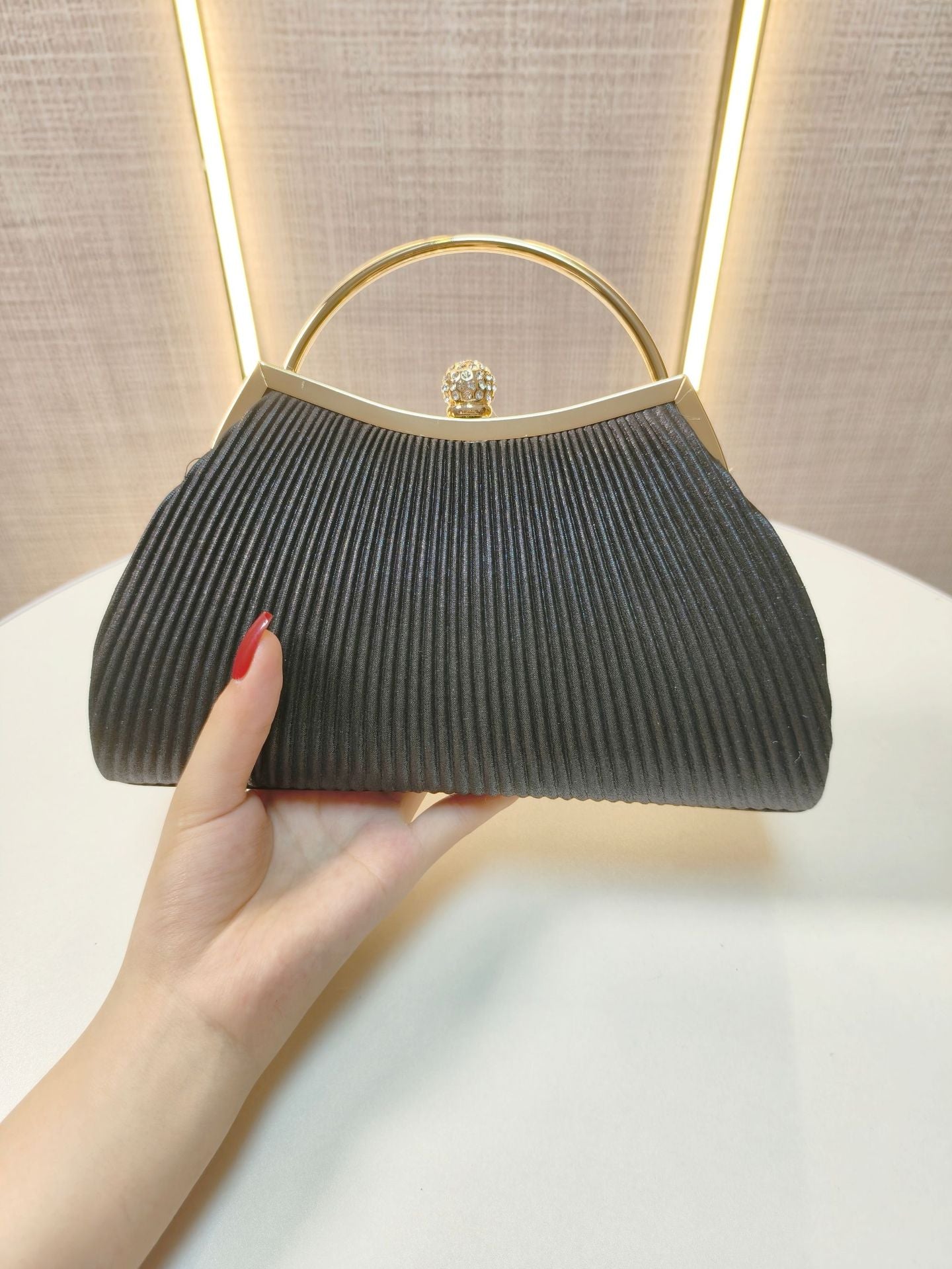New Evening Bag, Banquet Bag, Diamond Dress Bag, Pleated Handbag, Cheongsam Evening Bag, Princess Bag, Ktv Handbag