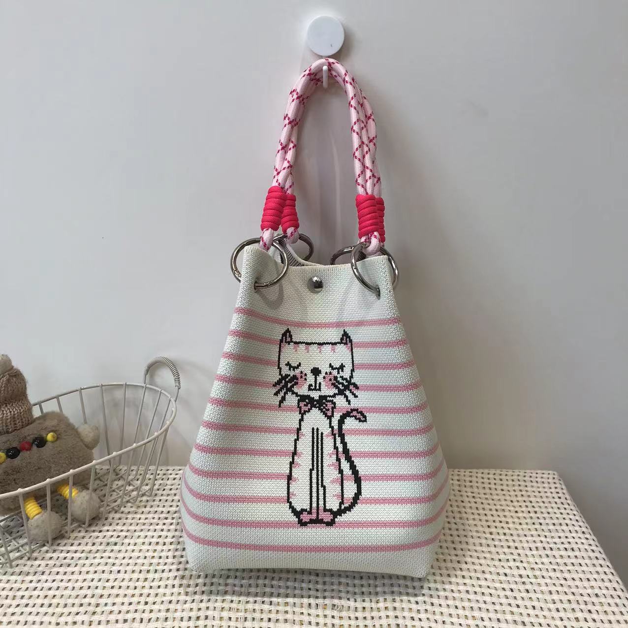 Handbag Women's New Fashion Cute Cartoon Animal Large Capacity Portable Storage Bag Commuter Shoulder Bag Woven Bag