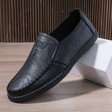 Men's loafers men's casual shoes, Korean style trendy cloth shoes, loafers, 2020 New