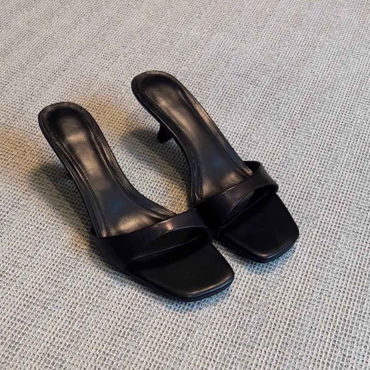 French Minimalist Square-Toe Slip-On Sandals 2026 New Style Open-Toe Stiletto Heel Elegant Sandals Women's High-Heeled Slippers for Outdoor Wear