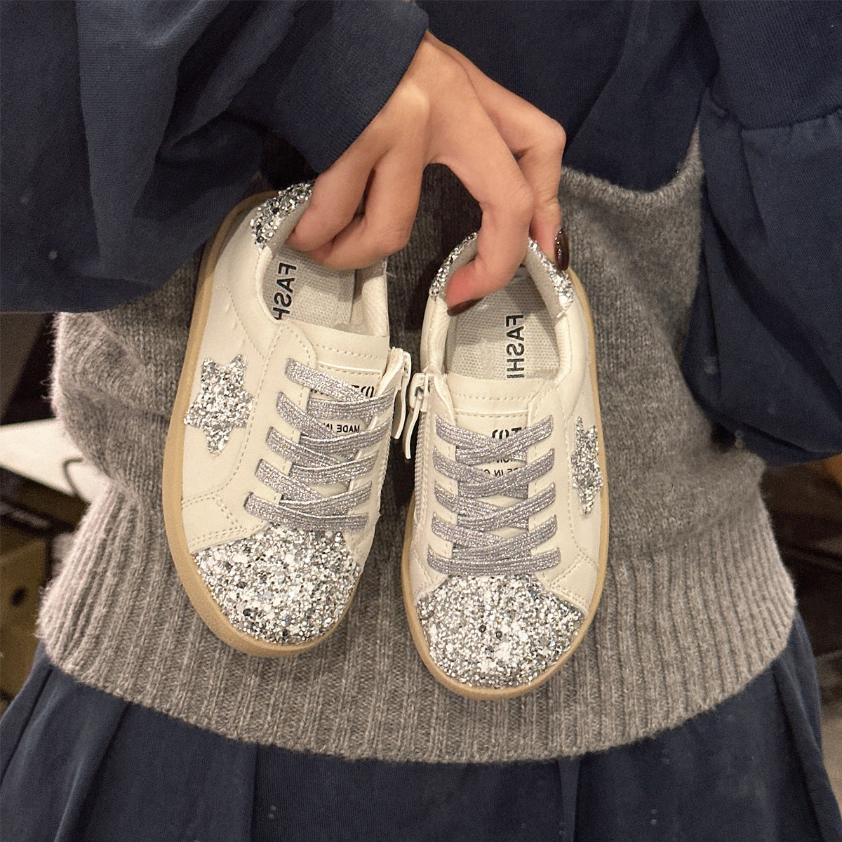 Girls' Board Shoes 2025 Spring Children's Sequin Star Shoes Children's 1-6 Years Old Baby Soft Sole Toddler Shoes Casual Shoes