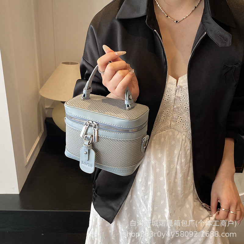 Manufacturer Wholesale Elegant Small Handbag for Women 2025 New Trendy Fashion Small Square Bag High Quality Texture Crossbody Small Bag