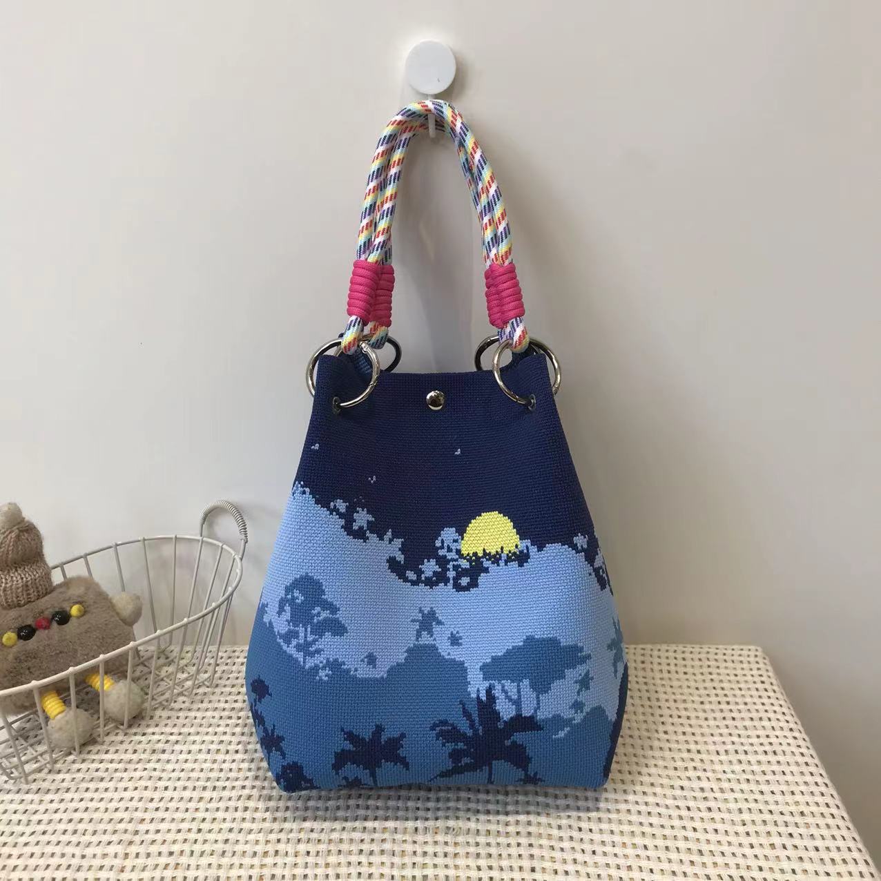 Handbag Women's New Fashion Cute Cartoon Animal Large Capacity Portable Storage Bag Commuter Shoulder Bag Woven Bag