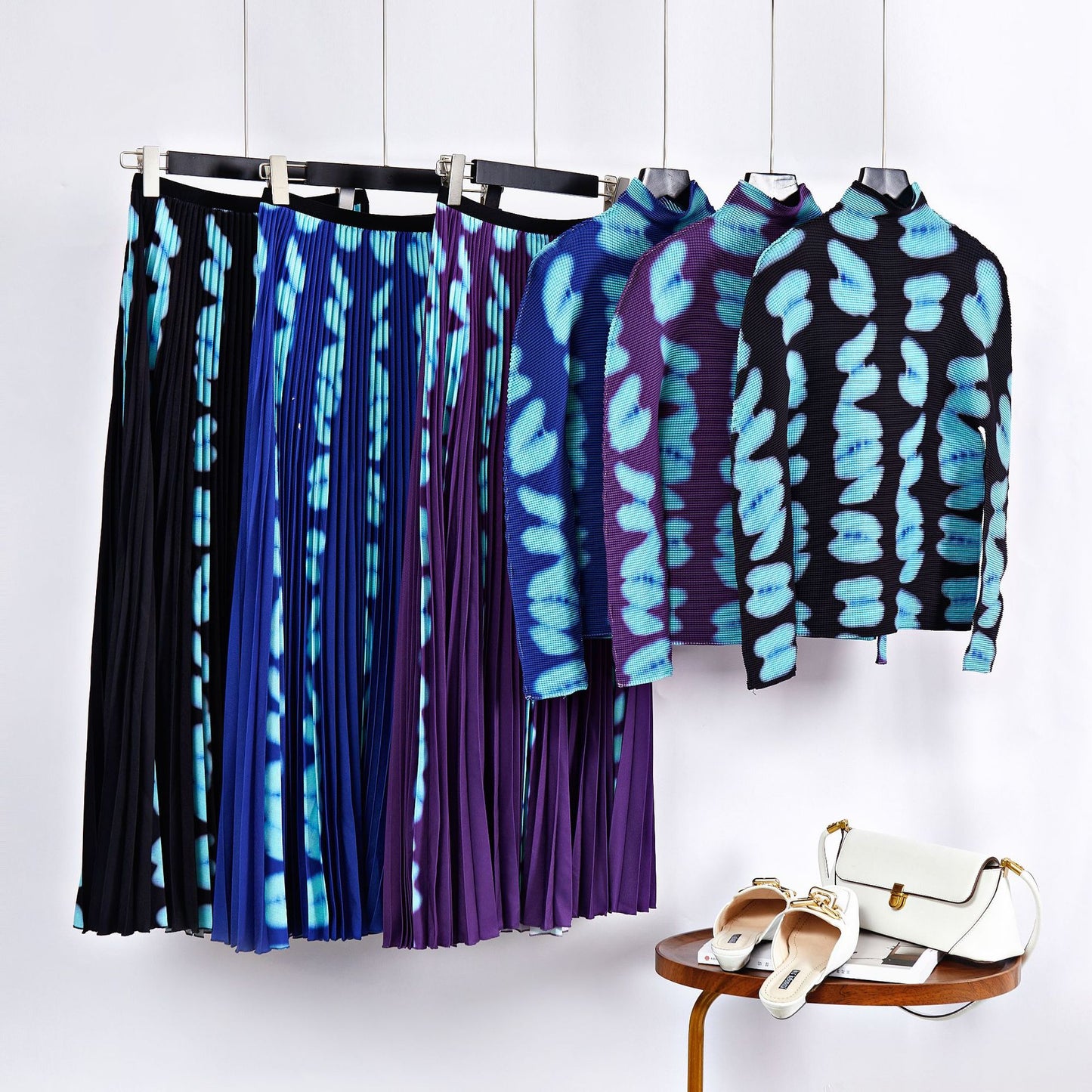 Half-high Collar Printed Base Shirt Autumn Cross-border European Shirt Two-piece Set Slimming Pleated Skirt Fashion suit