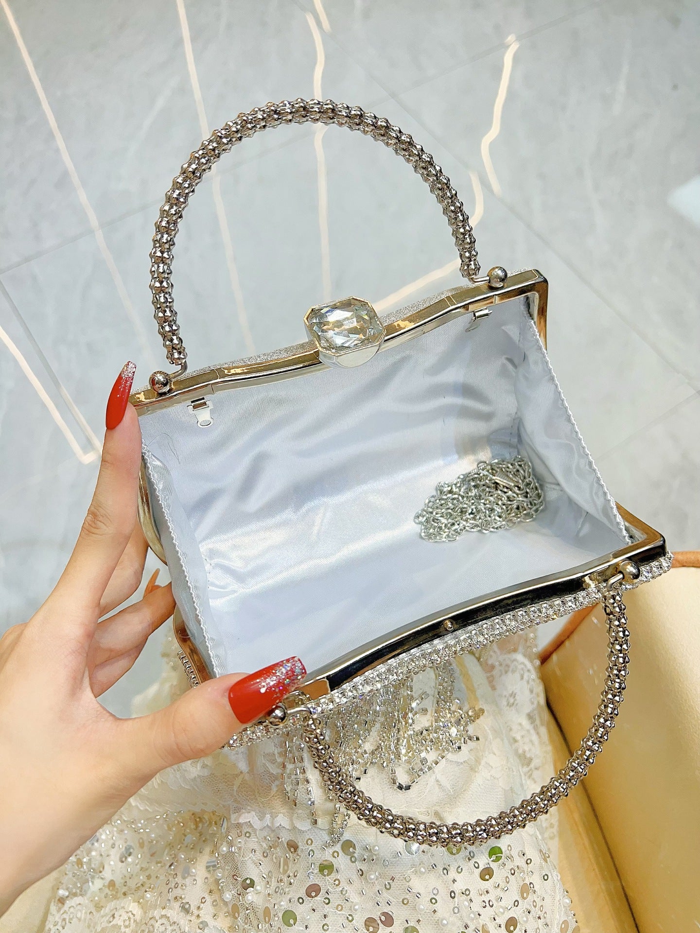 New Cross-Border Hot-Selling Women's Bags, Light Luxury Tassel Evening Bags, Women's Handbags, High-End Full-Diamond Handbags
