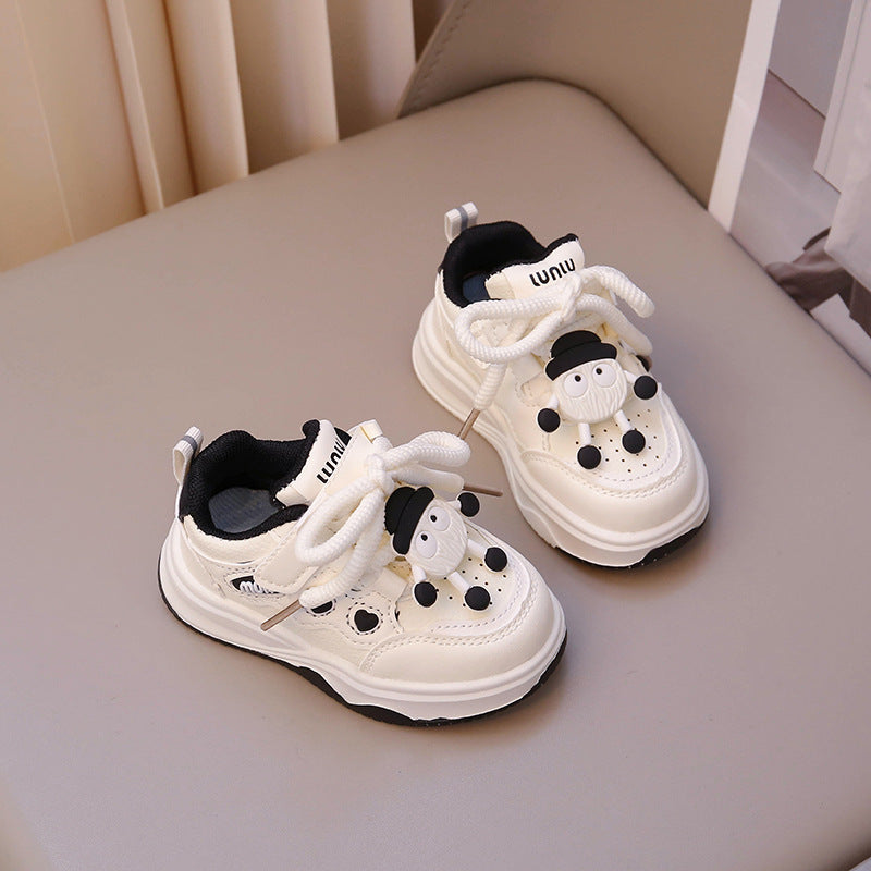 Children's Cartoon Niche Bread Shoes 2025 Spring New Fashionable Casual Thick-soled Comfortable Sports Board Shoes for Small and Middle-aged Children