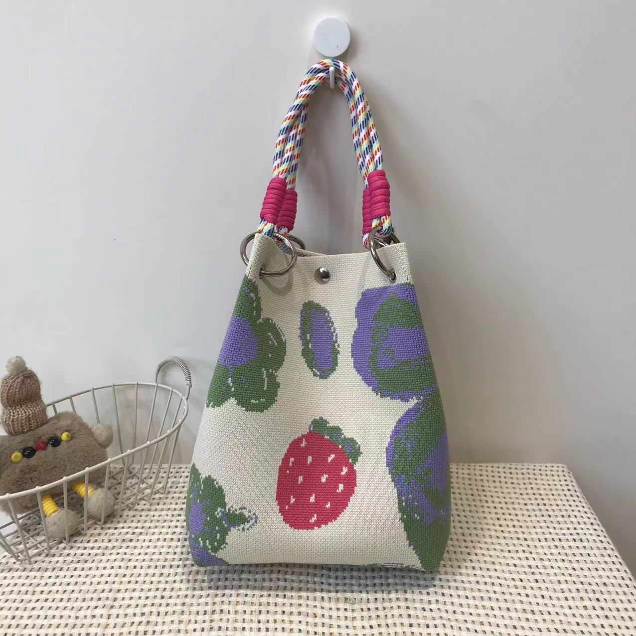 Handbag Women's New Fashion Cute Cartoon Animal Large Capacity Portable Storage Bag Commuter Shoulder Bag Woven Bag